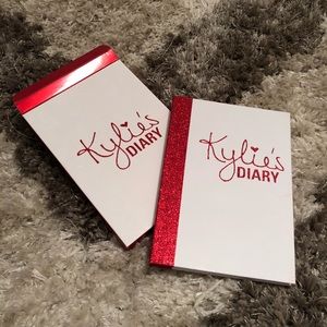 Kylie Cosmetics - Kylie’s Diary Palette